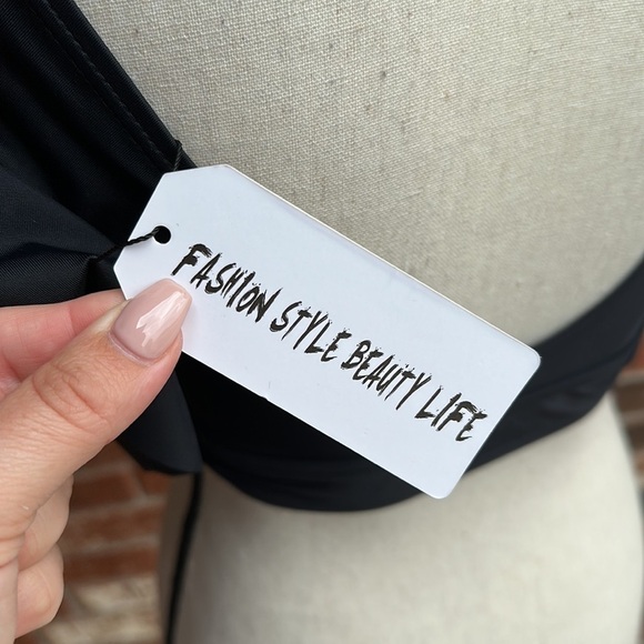 SPORLIKE Ruffle Push-Up Solid Black Bikini Swim Top Women's Size Small - Picture 4 of 5